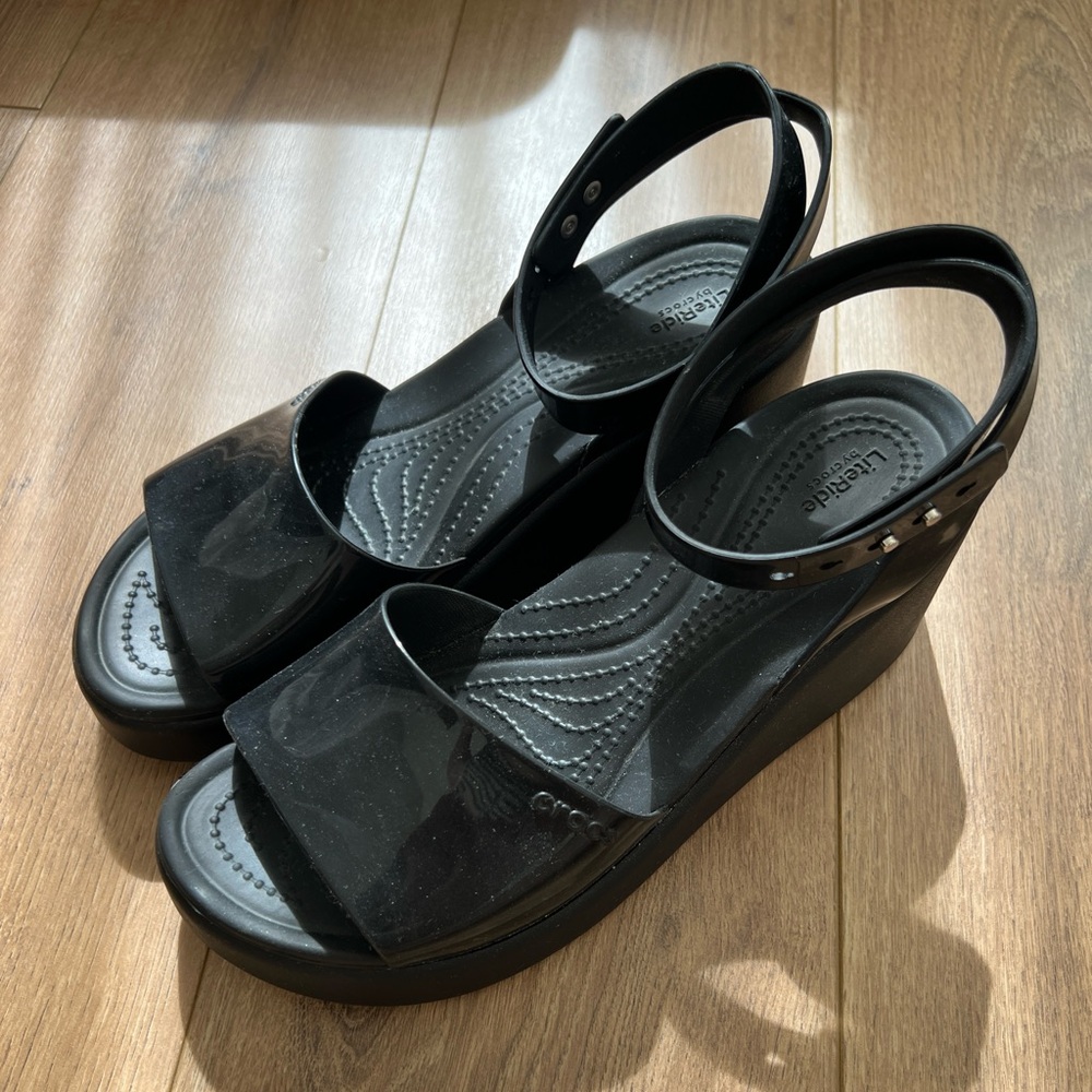 Crocs Brooklyn Ankle Strap Wedge